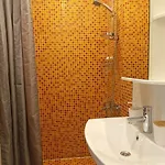 Apartman Old Town Two Bedroom Near Dome Square & Scenic Waterfront