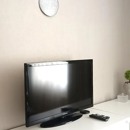 Apartment Old Town 2 Bedroom Near Dome Square & Scenic Waterfront *