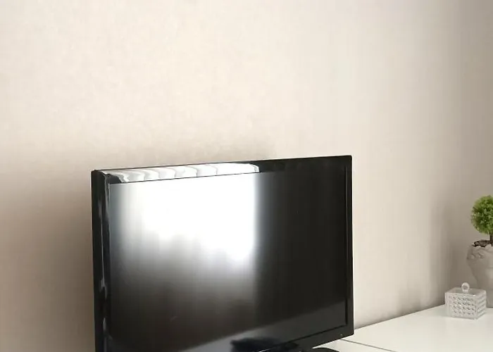 Apartment Old Town Two Bedroom Near Dome Square & Scenic Waterfront *