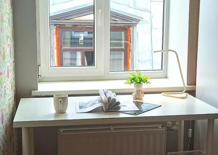 Old Town Two Bedroom Near Dome Square & Scenic Waterfront * Riga